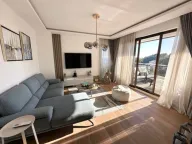 Prodaja, trosoban stan, 111m², Bečići, Budva - image 1