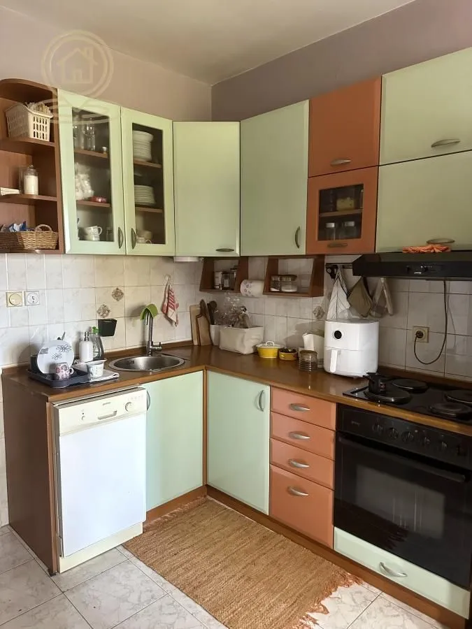 Prodaja, kuća, 375m², Pantelej, Niš