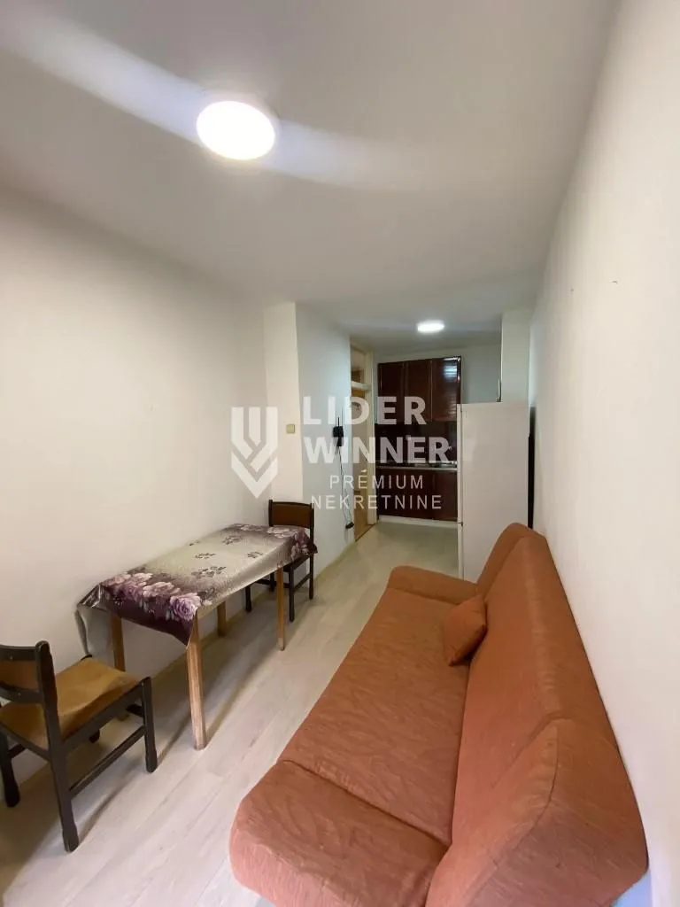 Prodaja, jednosoban stan, 39m², Gundulićev Venac, Beograd