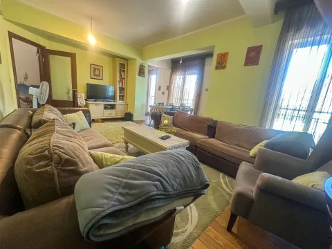 Prodaja, dvosoban stan, 81m², 1 maj, Podgorica - image 2