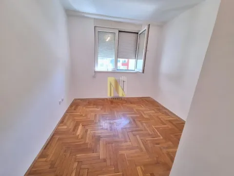 Izdavanje, trosoban stan, 65m², Rotkvarija, Novi Sad Sve Podlokacije - image 6