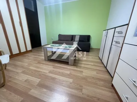 Izdavanje, jednosoban stan, 42m², Podbara, Novi Sad Sve Podlokacije
