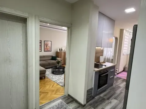 Prodaja, dvosoban stan, 53m², Uciteljsko Naselje, Zvezdara Sve Podlokacije - image 4