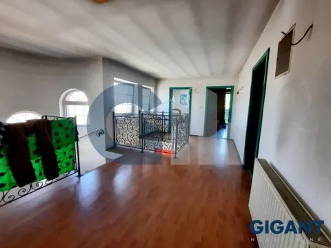 Sale, house, 355m², Surčin (mesto), Surčin - image 9