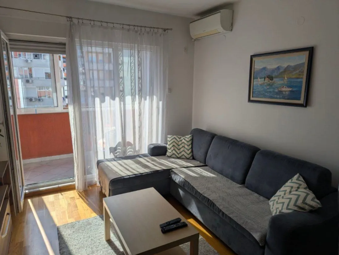 Izdavanje, garsonjera, 30m², Tuški Put, Podgorica