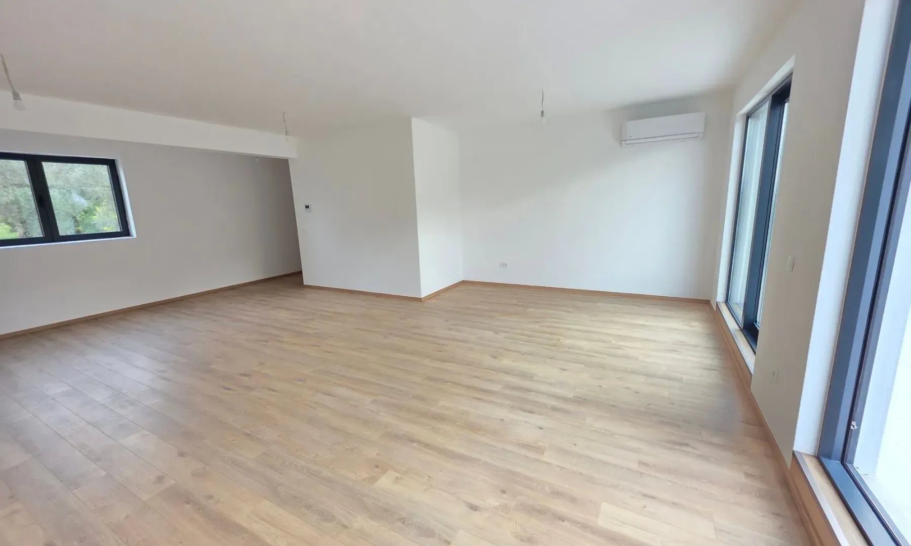 Prodaja, dvosoban stan, 162m², Kamenovo, Budva