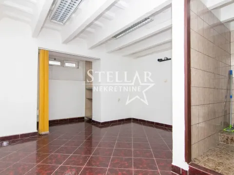 Rent, office space, 17m², Centar, Podgorica - image 2