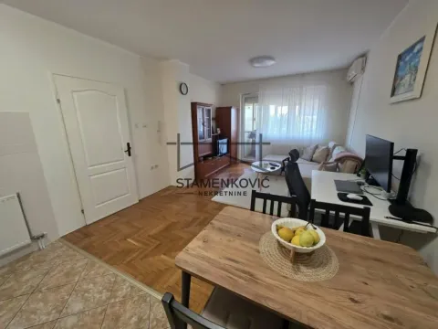 Prodaja, dvosoban stan, 47m², Bulevar Evrope, Novi Sad Sve Podlokacije - image 2