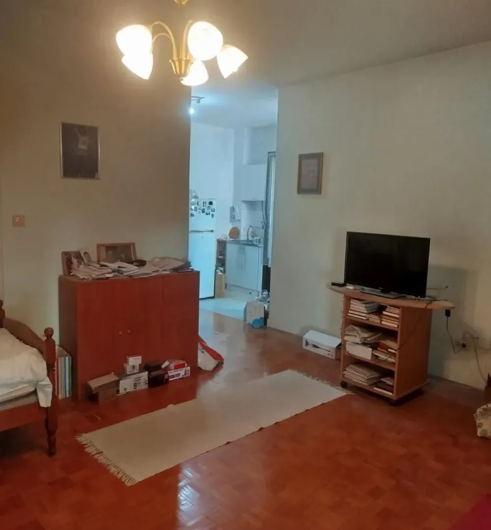 Sale, two bedroom apartment, 64m², Kluz, Zvezdara Sve Podlokacije