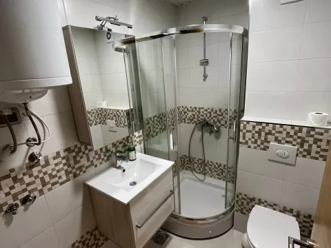 Rent, two bedroom apartment, 70m², City Kvart, Podgorica - image 13