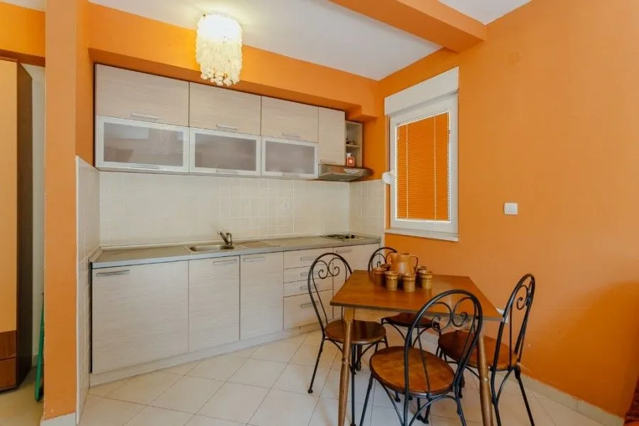 Prodaja, jednosoban stan, 49m², Topla, Herceg Novi