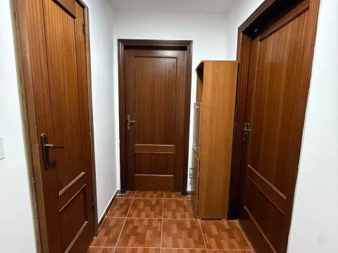 Rent, one bedroom apartment, 55m², Budva, Crna Gora - image 16