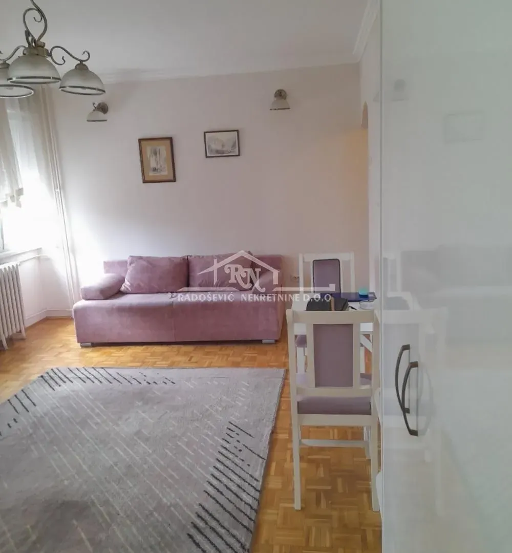 Rent, one bedroom apartment, 41m², Čukarica, Beograd