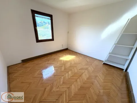 Prodaja, kuća, 270m², Zvezdara Sve Podlokacije, Beograd - image 5