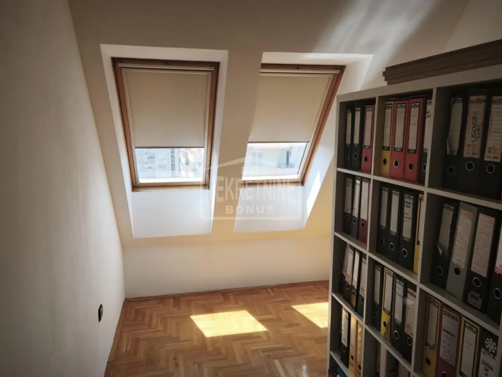 Prodaja, trosoban stan, 80m², Prozivka, Subotica