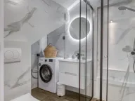 Izdavanje, dvosoban stan, 100m², Kamenovo, Budva - image 12