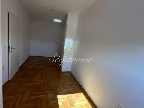 Prodaja, trosoban stan, 86m², Bulevar Oslobodjenja, Novi Sad Sve Podlokacije - image 4