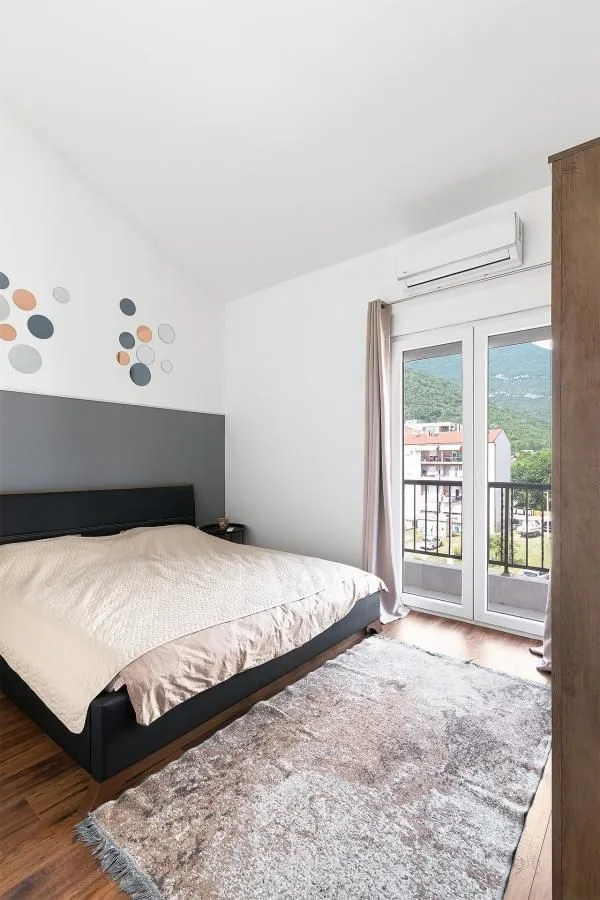 Prodaja, dvosoban stan, 92m², Seljanovo, Tivat