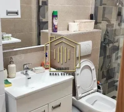 Izdavanje, jednosoban stan, 61m², Centar, Podgorica - image 2