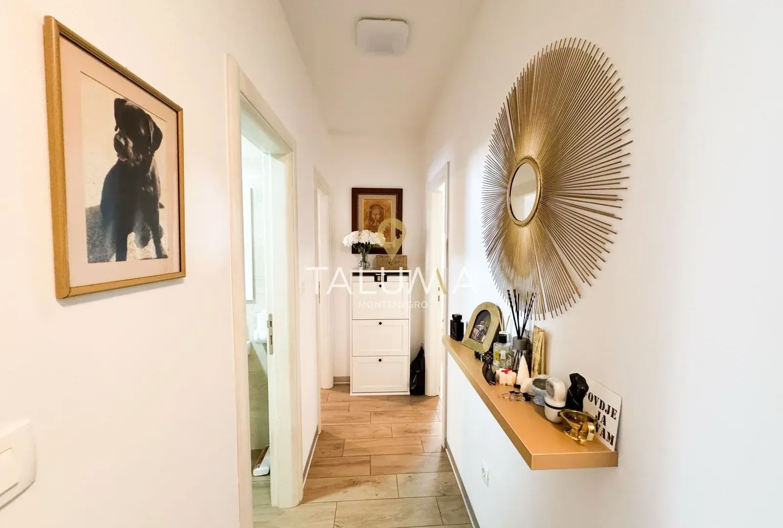 Prodaja, dvosoban stan, 63m², Blok 9, Podgorica