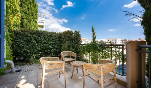 Prodaja, jednosoban stan, 37m², Luštica Bay, Tivat - image 9