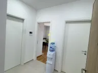 Izdavanje, dvosoban stan, 66m², Stari Aerodrom, Podgorica - image 9