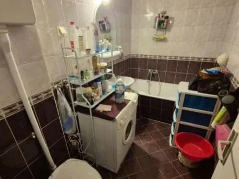 Prodaja, trosoban stan, 77m², Stari Grad, Beograd - image 8