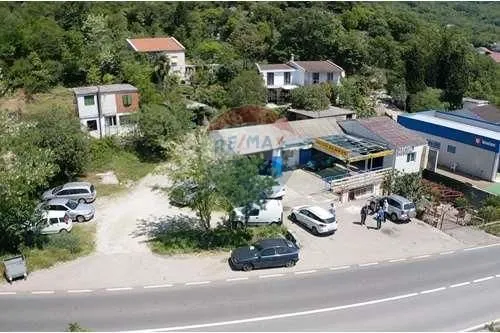 Sale, office space, 125m², Mišići, Bar