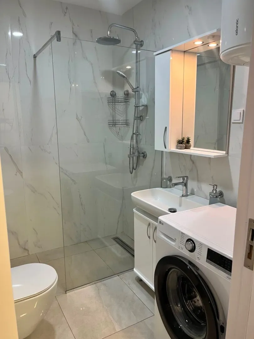 Rent, two bedroom apartment, 72m², Bečići, Budva
