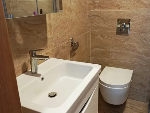 Rent, one bedroom apartment, 42m², Rozino, Budva - image 7