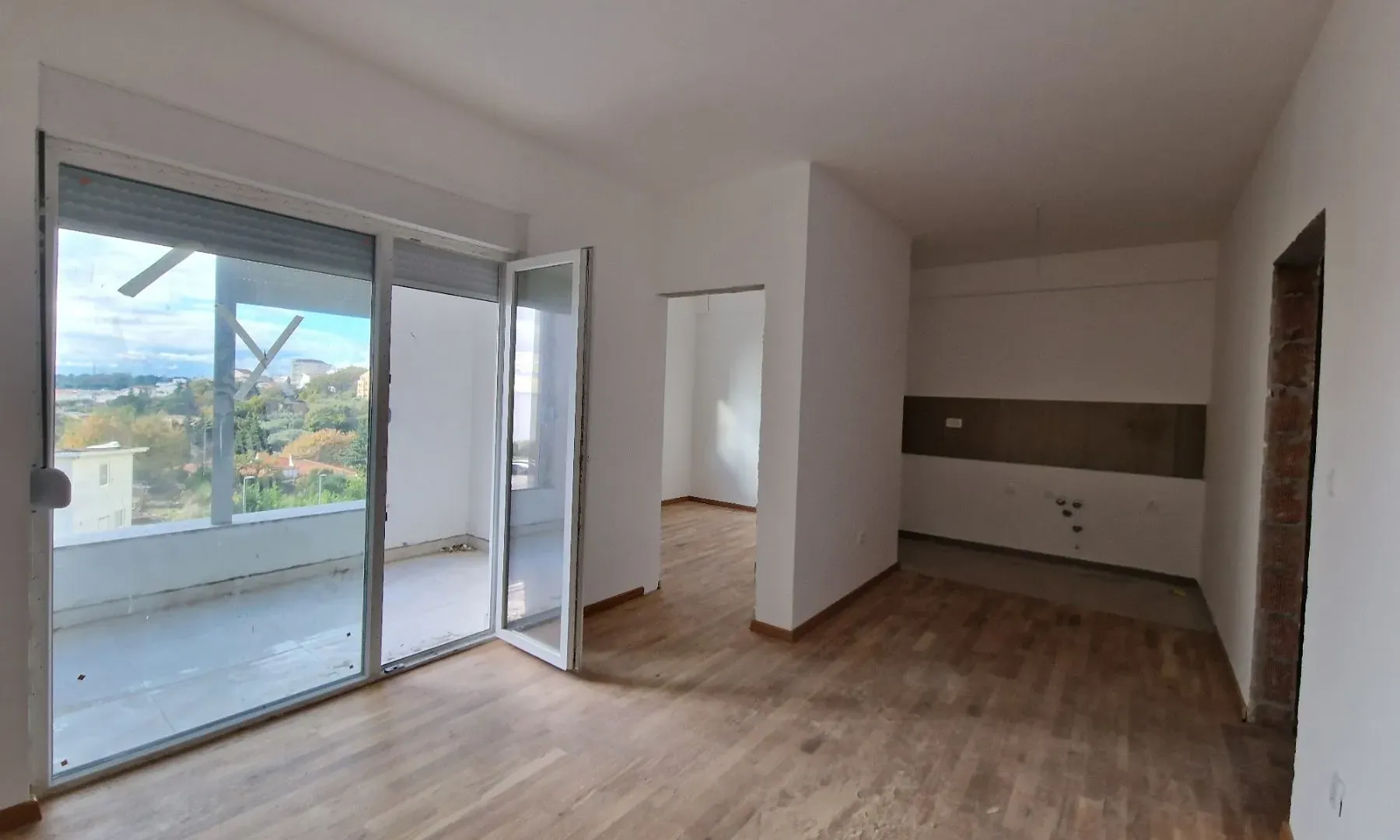 Sale, two bedroom apartment, 58m², Bečići, Budva
