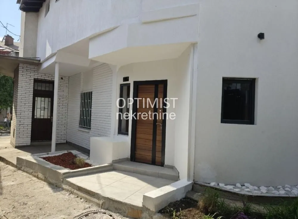 Rent, office space, 45m², Savski Venac, Beograd