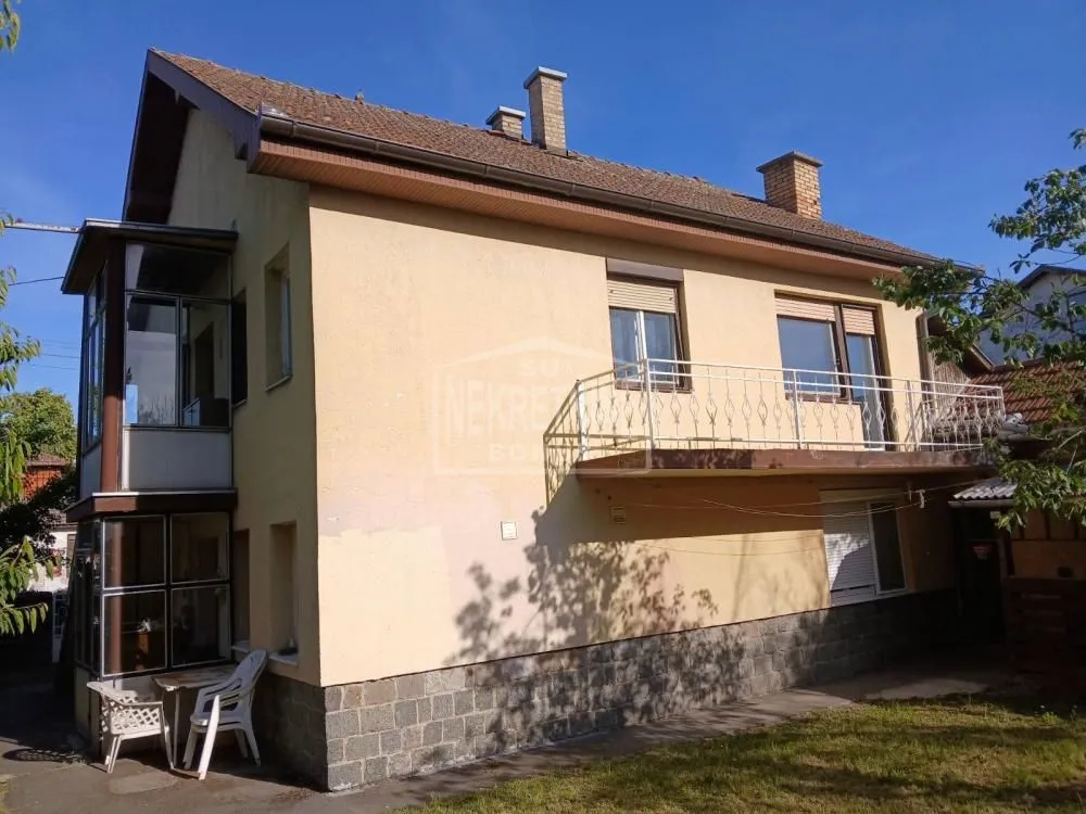 Sale, house, 150m², Železničko Naselje, Subotica