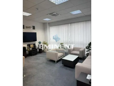 Poslovni prostor in Novi Beograd Sve Podlokacije