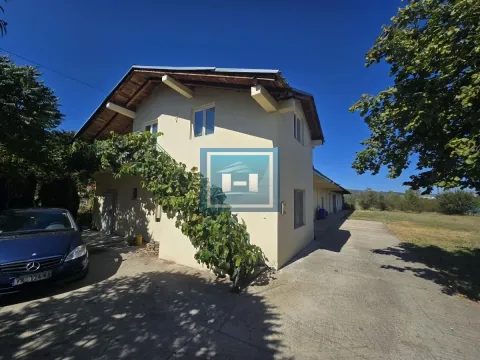 Prodaja, poslovni prostor, 482m², Vladičin Han, Srbija - image 2