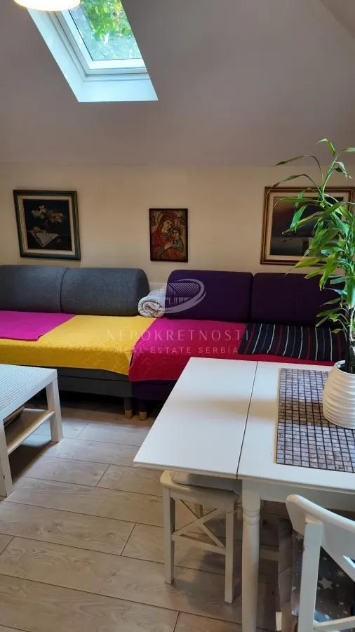 Sale, house, 200m², Lekino Brdo, Voždovac Sve Podlokacije