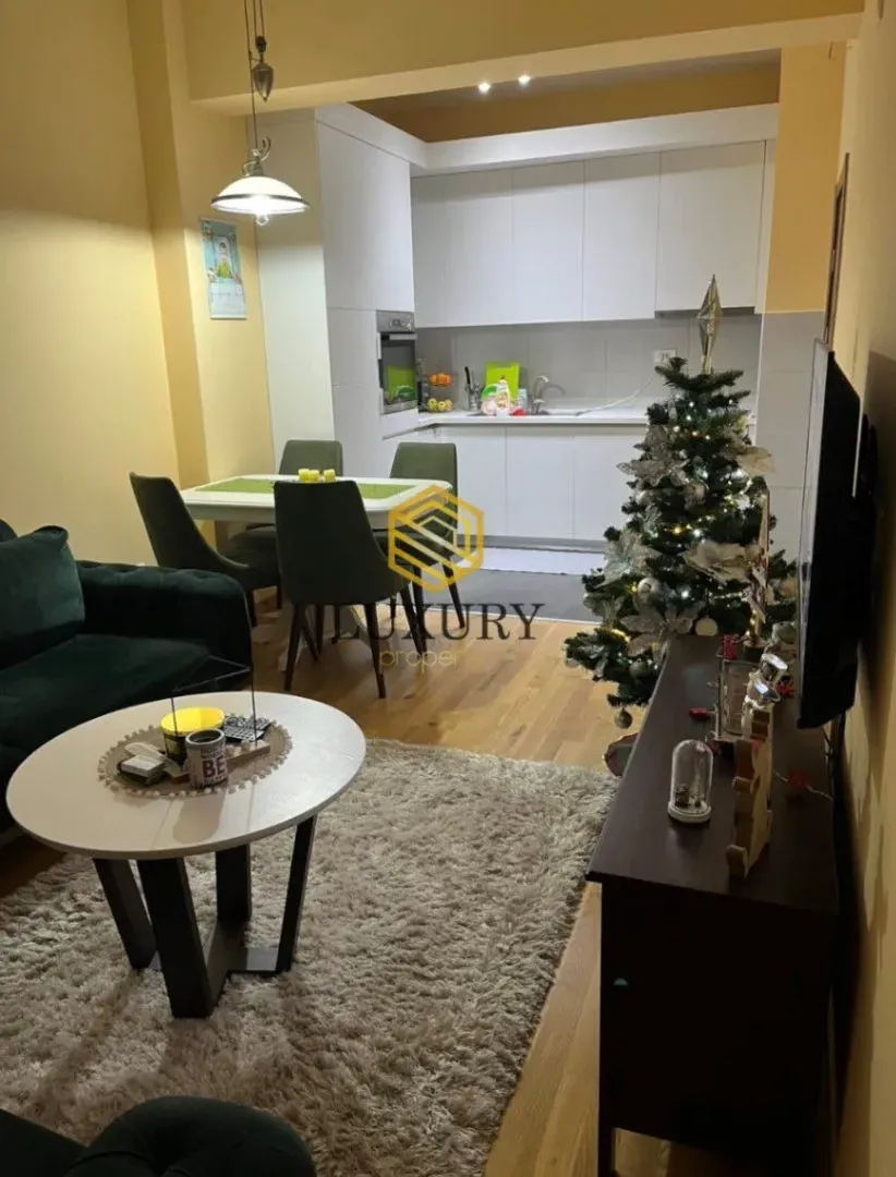 Izdavanje, dvosoban stan, 59m², Ljubović, Podgorica