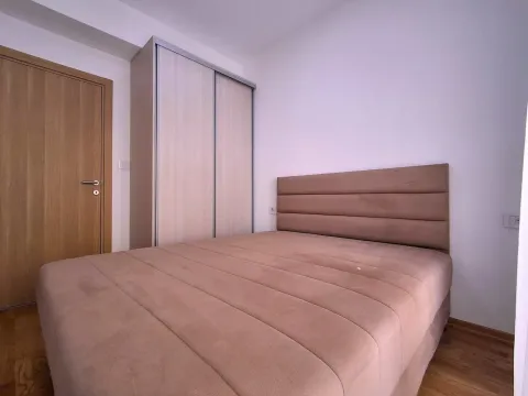 Izdavanje, stan, 40m², Pobrežje, Podgorica - image 8