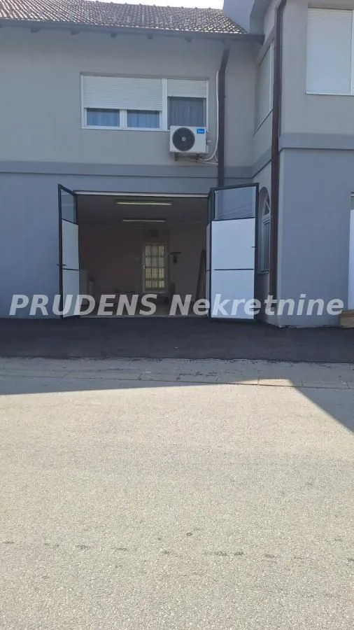 Izdavanje, poslovni prostor, 39m², Voždovac Sve Podlokacije, Beograd