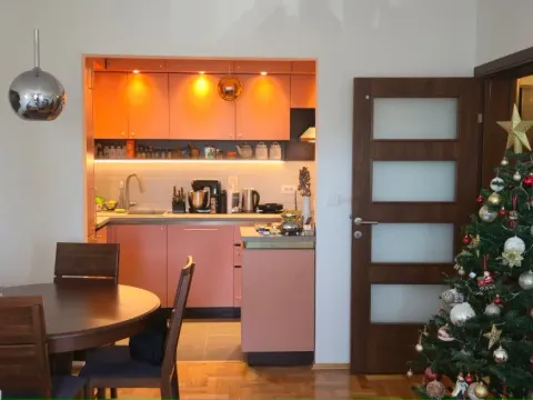 Prodaja, dvosoban stan, 70m², Donja Gorica, Podgorica - image 11