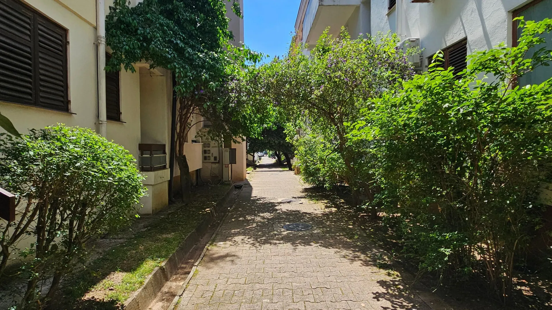Prodaja, dvosoban stan, 52m², Dubovica, Budva