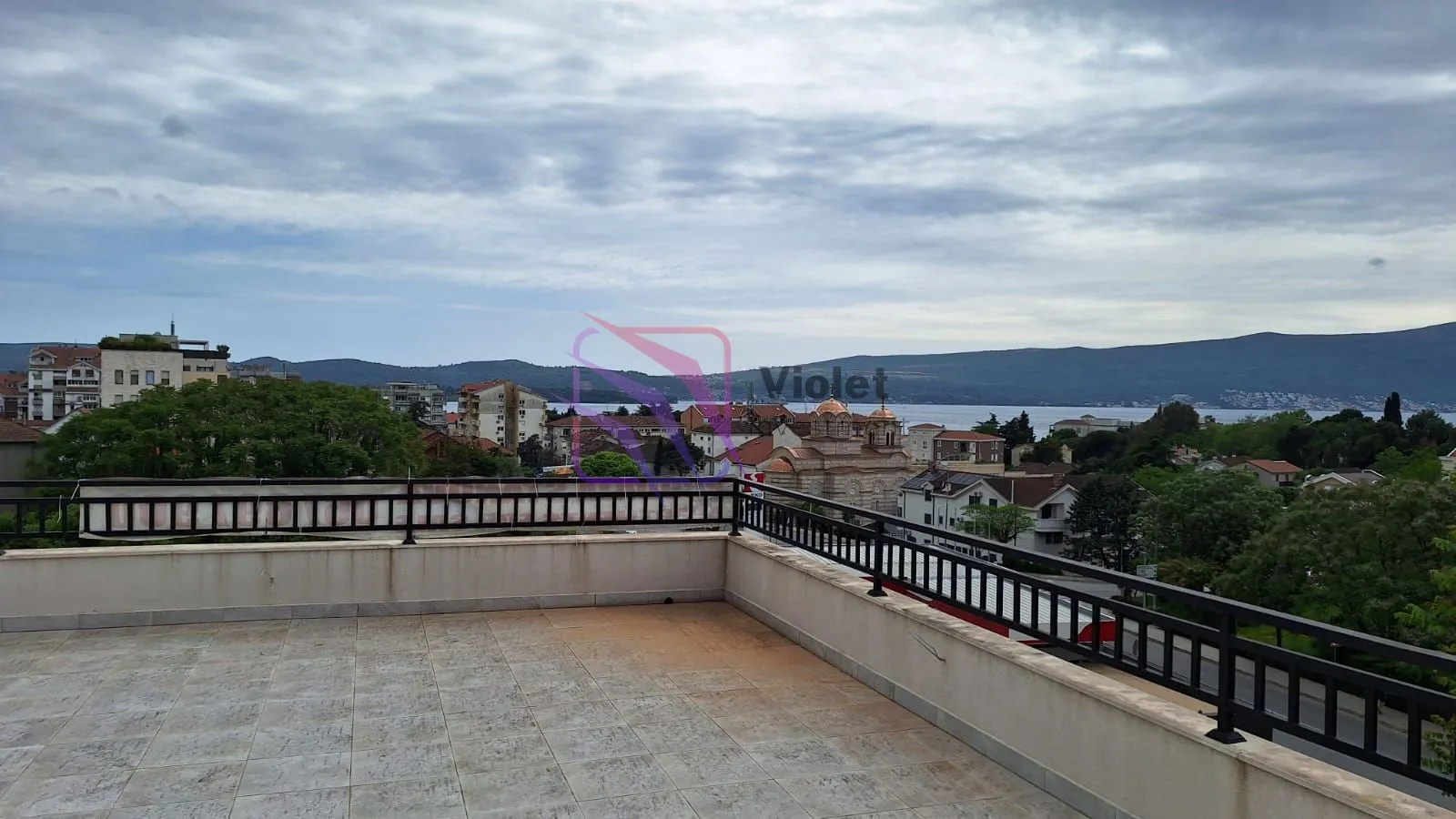 Prodaja, trosoban stan, 107m², Porto Montenegro, Tivat
