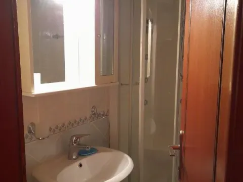 Prodaja, trosoban stan, 119m², Pobrežje, Podgorica - image 12