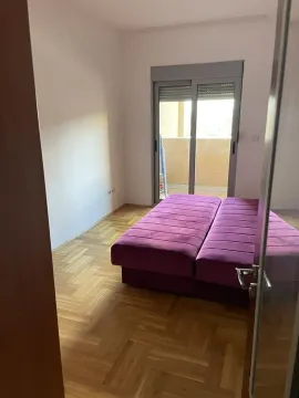 Izdavanje, jednosoban stan, 55m², Stari Aerodrom, Podgorica - image 3