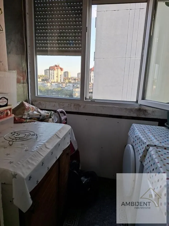 Prodaja, dvosoban stan, 61m², Zemun Sve Podlokacije, Beograd