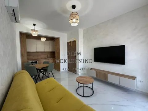 Rent, one bedroom apartment, 47m², Šušanj, Bar - image 8