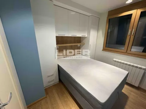 Izdavanje, jednosoban stan, 37m², Stari Grad, Beograd - image 7
