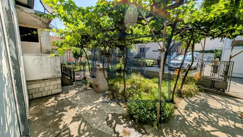 Prodaja, kuća, 120m², Gornja Gorica, Podgorica
