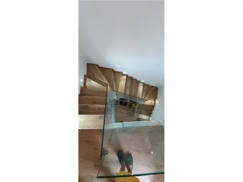 Prodaja, kuća, 250m², Niš, Srbija - image 16