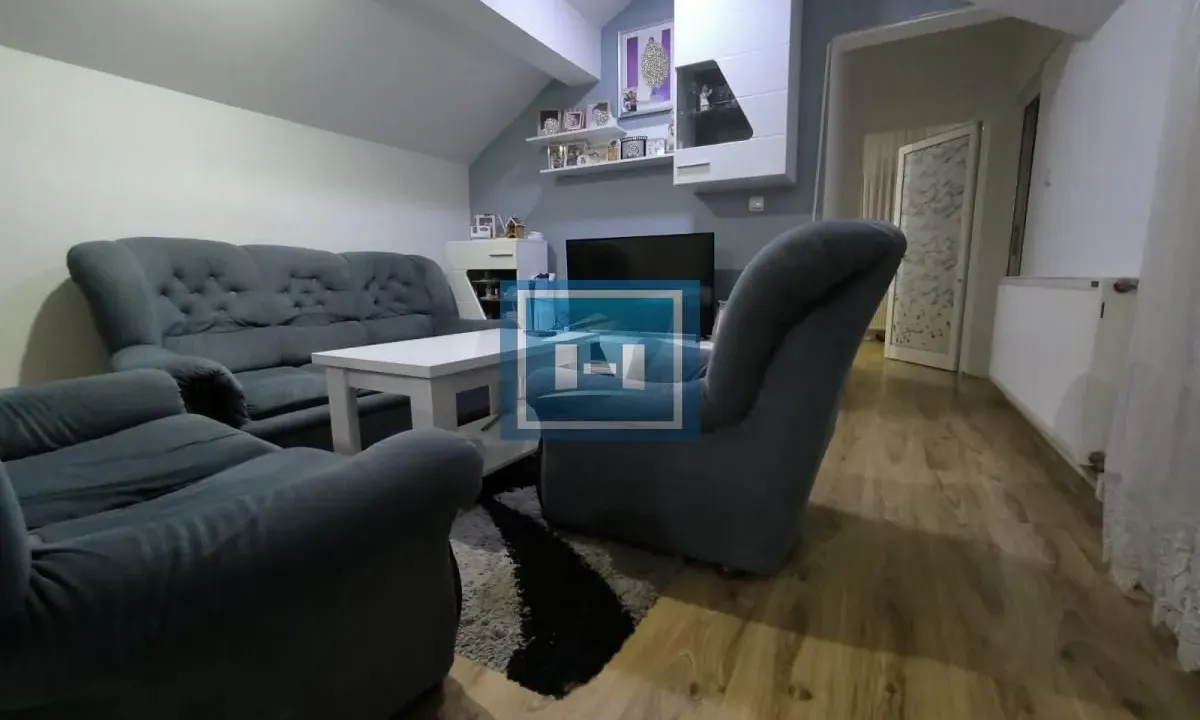 Sale, house, 260m², Ćuprija, Srbija